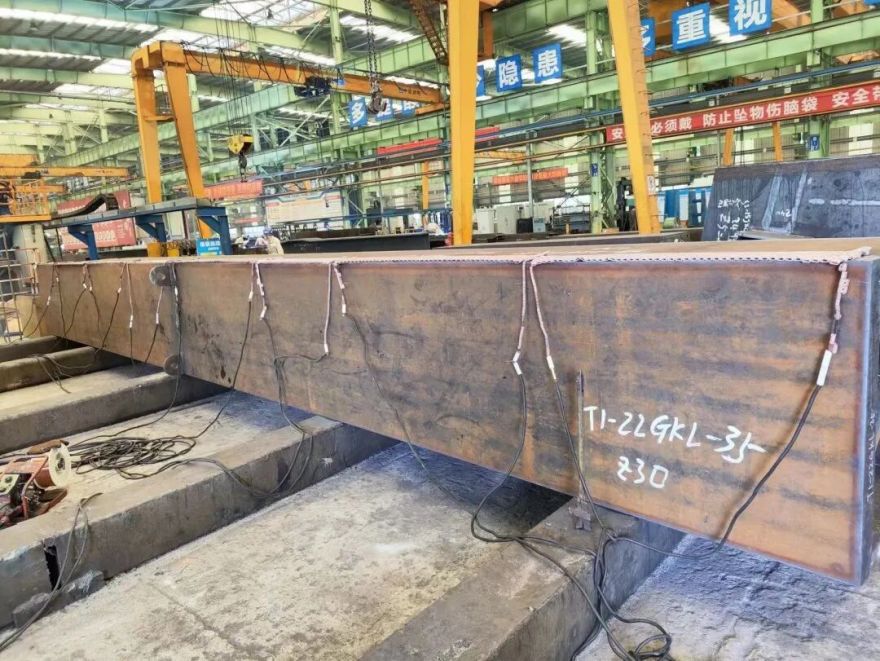 昆明长水国际机场T2航站楼(南段)项目B区钢结构工程完成首吊-66