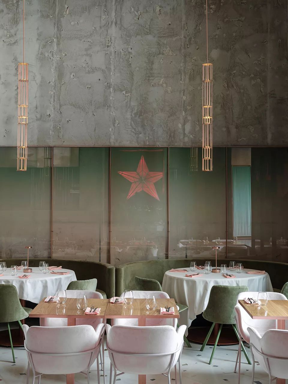 莫斯科 PINK MAMA 餐厅,苏维埃风格与现代元素的碰撞-10