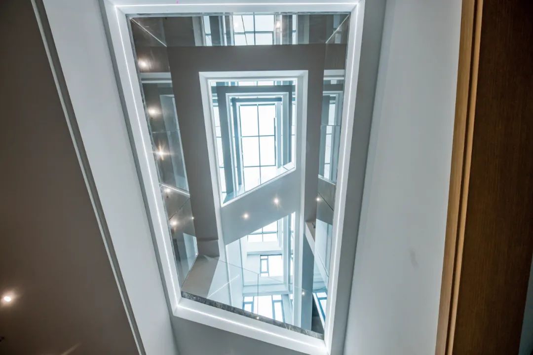 蓝河绵羊乳业集团办公室丨中国长沙丨周笙笙建筑装饰设计-15