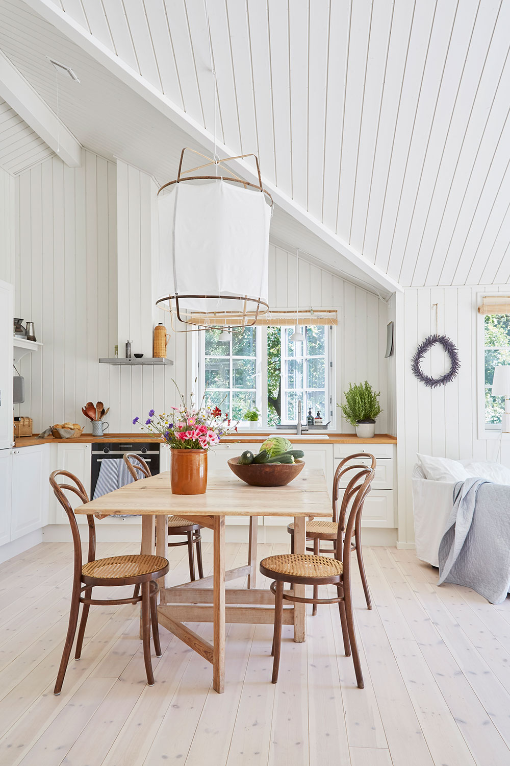 丹麦清新海滨度假小屋设计-3