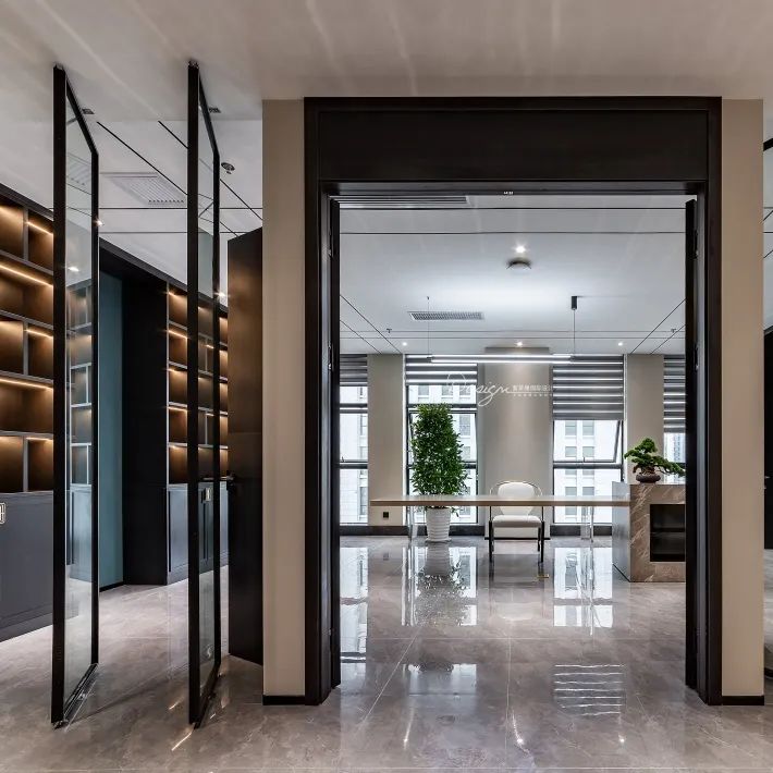 现代中式办公室设计丨中国昆明丨紫苹果国际设计-8