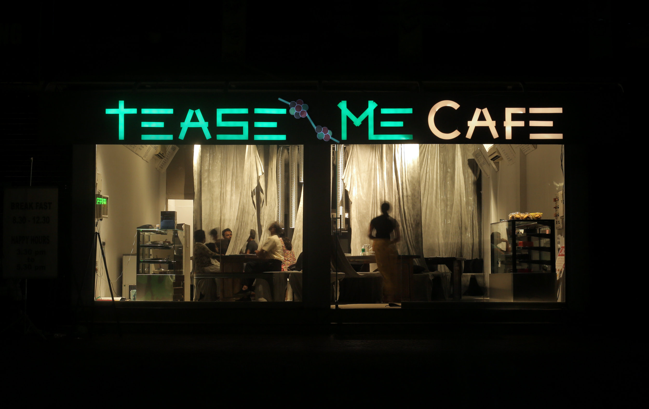 TEASE ME CAFE, Kottayam WALLMAKERS-7