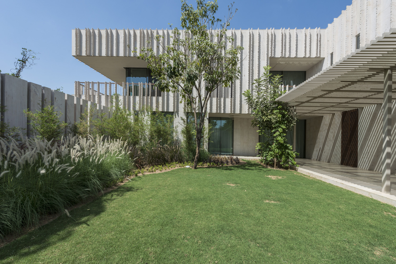 印度艾哈迈达巴德私人住宅-76