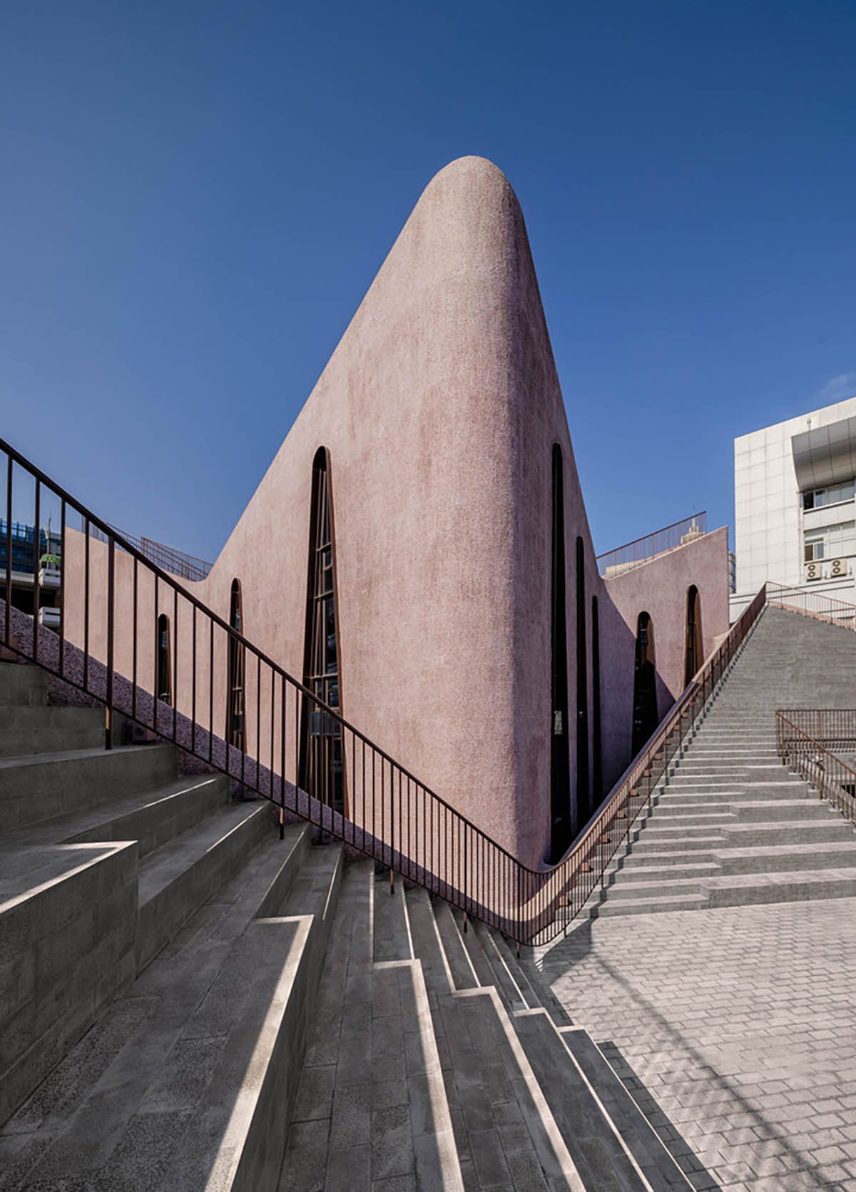 Huaxiang Christian Centre - Nhân tố hòa giải đô thị | INUCE-11