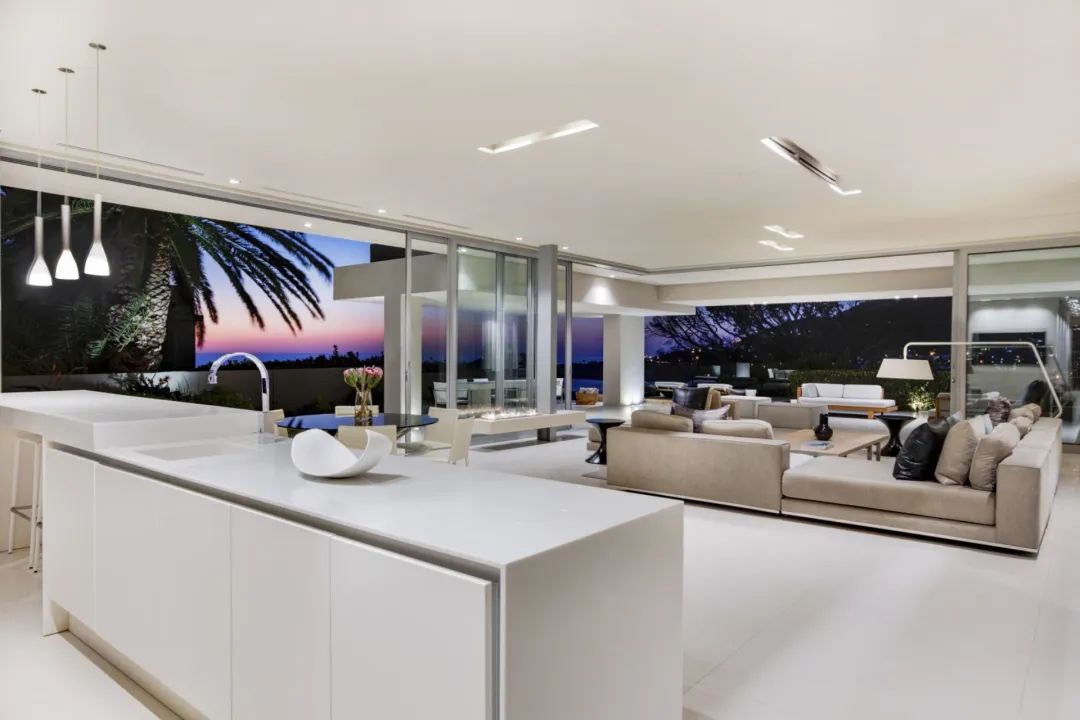 Villa008-悬浮于山海间的白色幻境-26