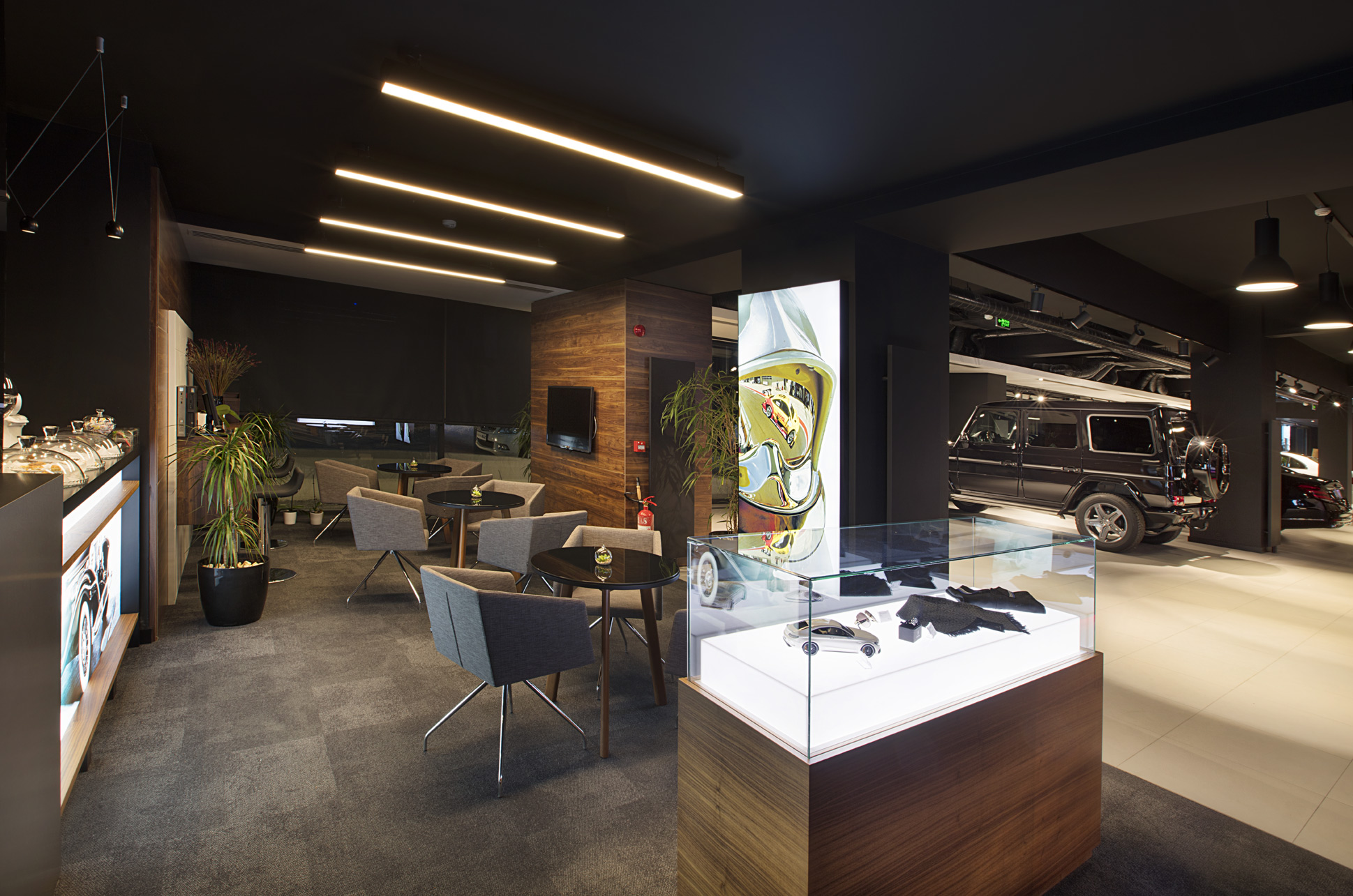 Mercedes Has Maslak 汽车展厅-17