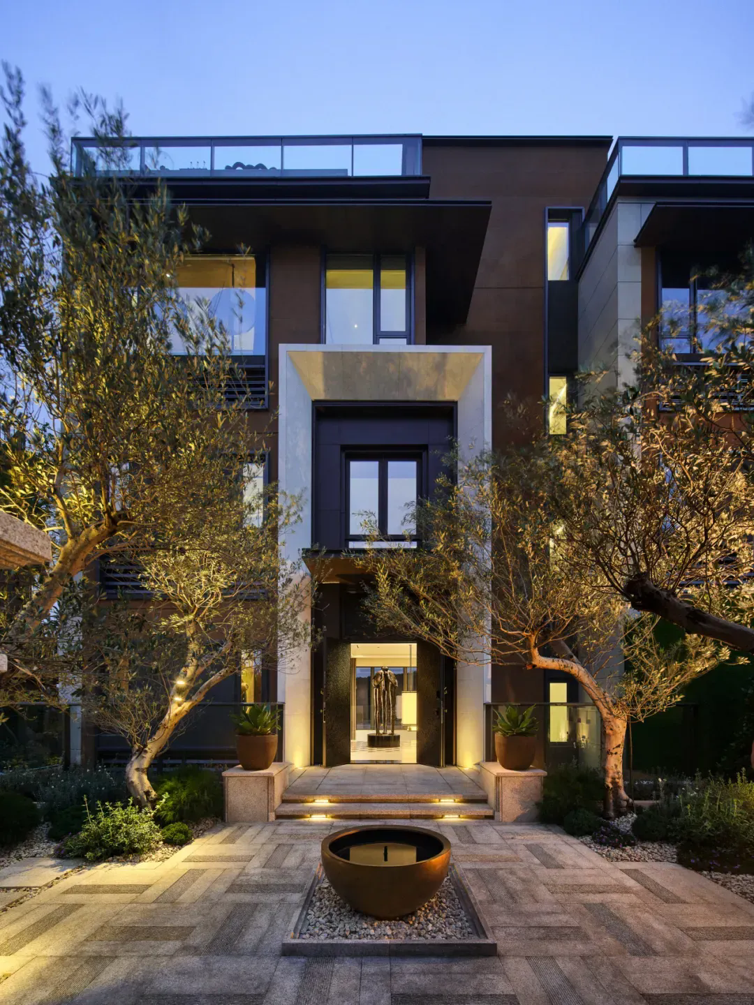 378㎡临湖别墅，这才是东方美学的天花板！-8