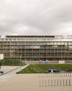 葡萄酒仓库改造住宅丨瑞士丨Esch Sintzel Architekten
