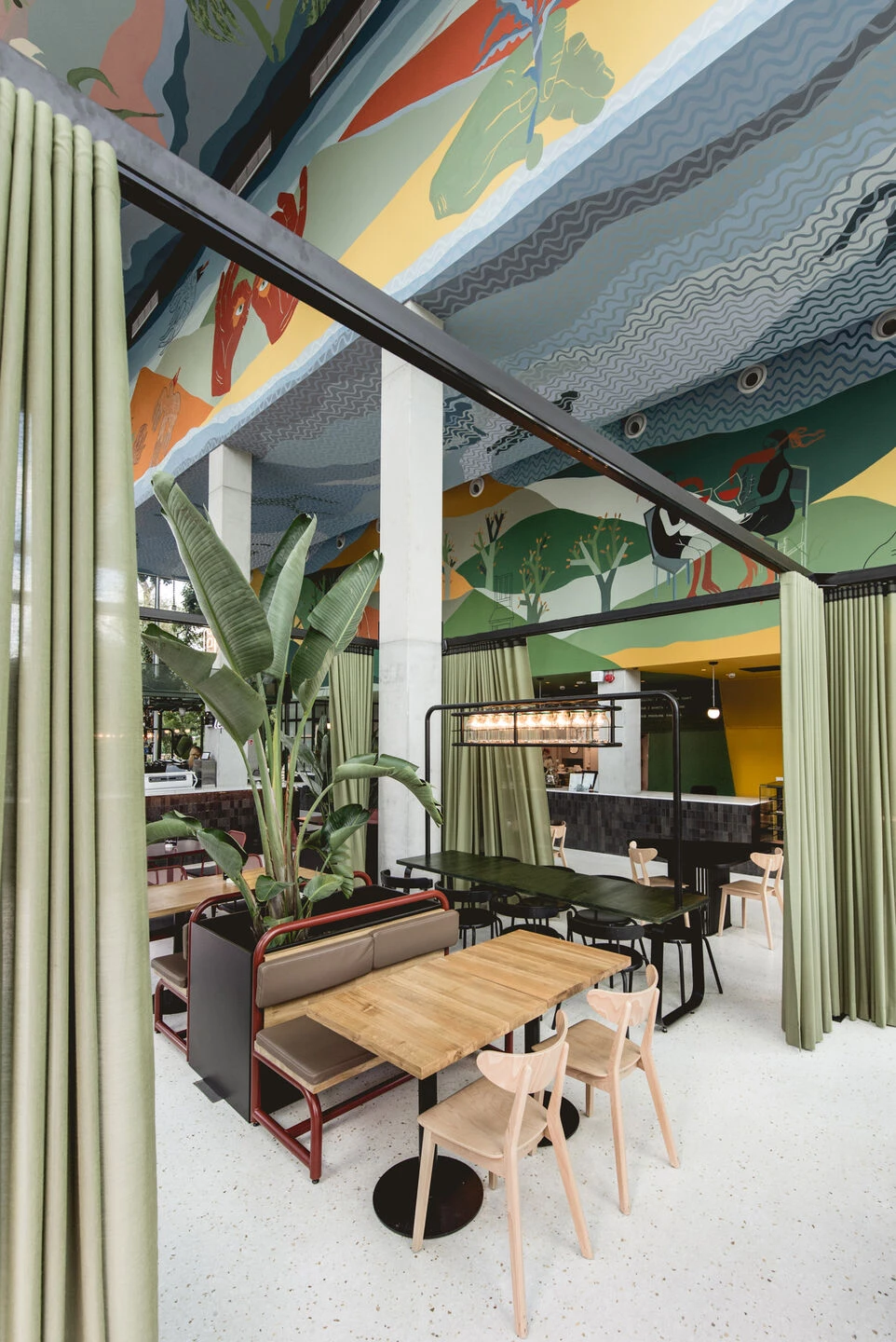 波兰 Wrocław 独特餐饮空间设计-31