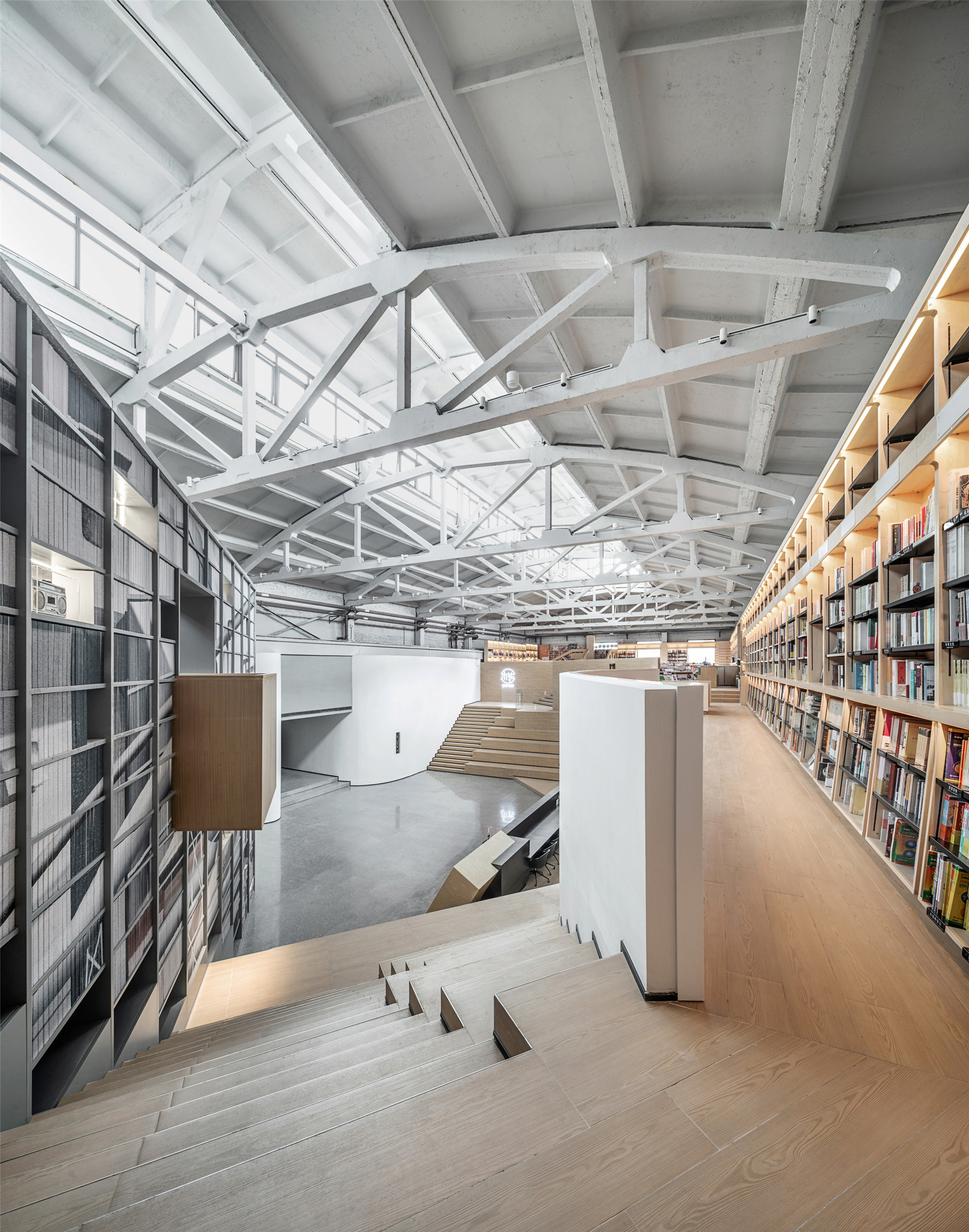 贵阳轴承厂改造丨中国贵阳丨XAA建筑事务所詹涛工作室,广州共生形态等-35