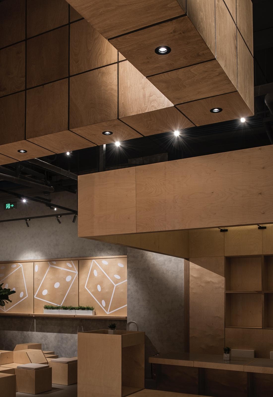 街角酒吧的温度重构·叁叁得酒丨中国北京丨未来以北工作室-35