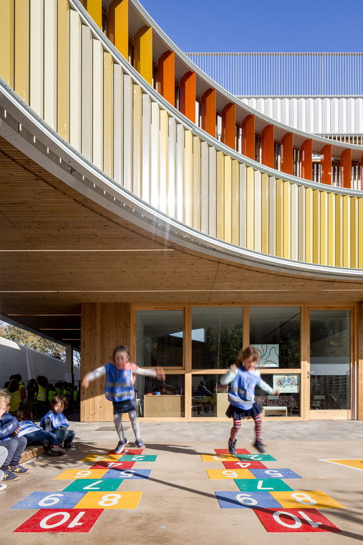 巴塞罗那法式幼儿园-20