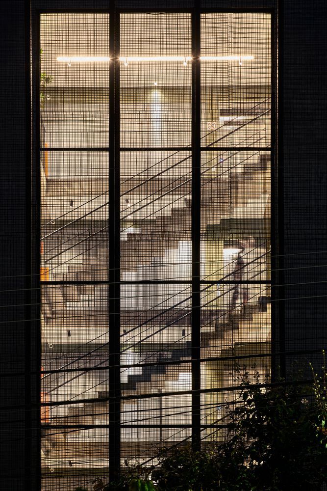 巴西 Bento 公寓建筑 | 简约结构与自然材料的完美融合-24