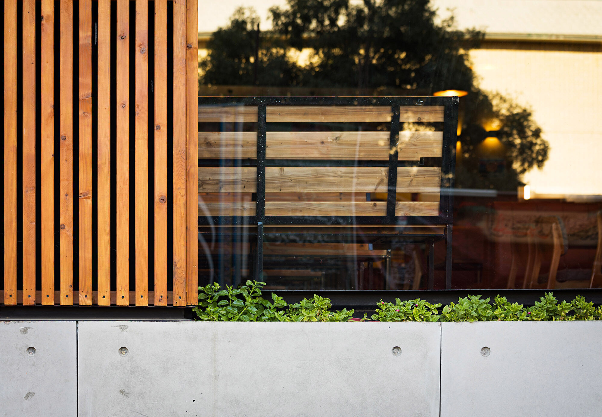 伊朗德黑兰 Viana 快餐店——温暖休闲的用餐空间-19