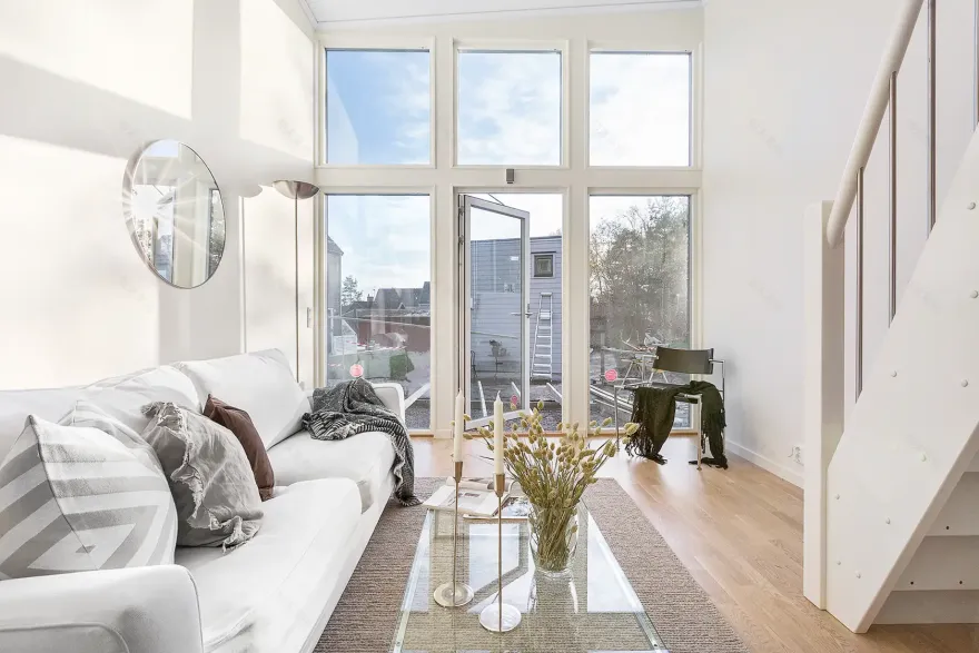 瑞典 25m²全白迷你屋,极致简约之美-1