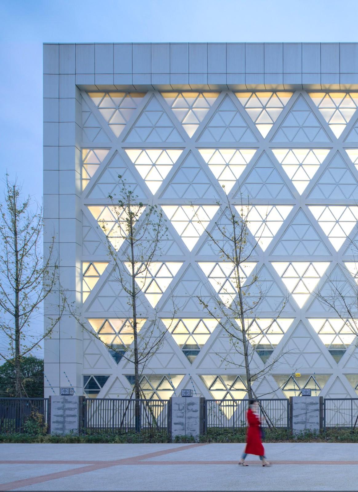 龙泉中学体育馆（第31届世界大学生夏季运动会配套篮球训练馆）丨中国成都丨中国建筑西南设计研究院有限公司-59