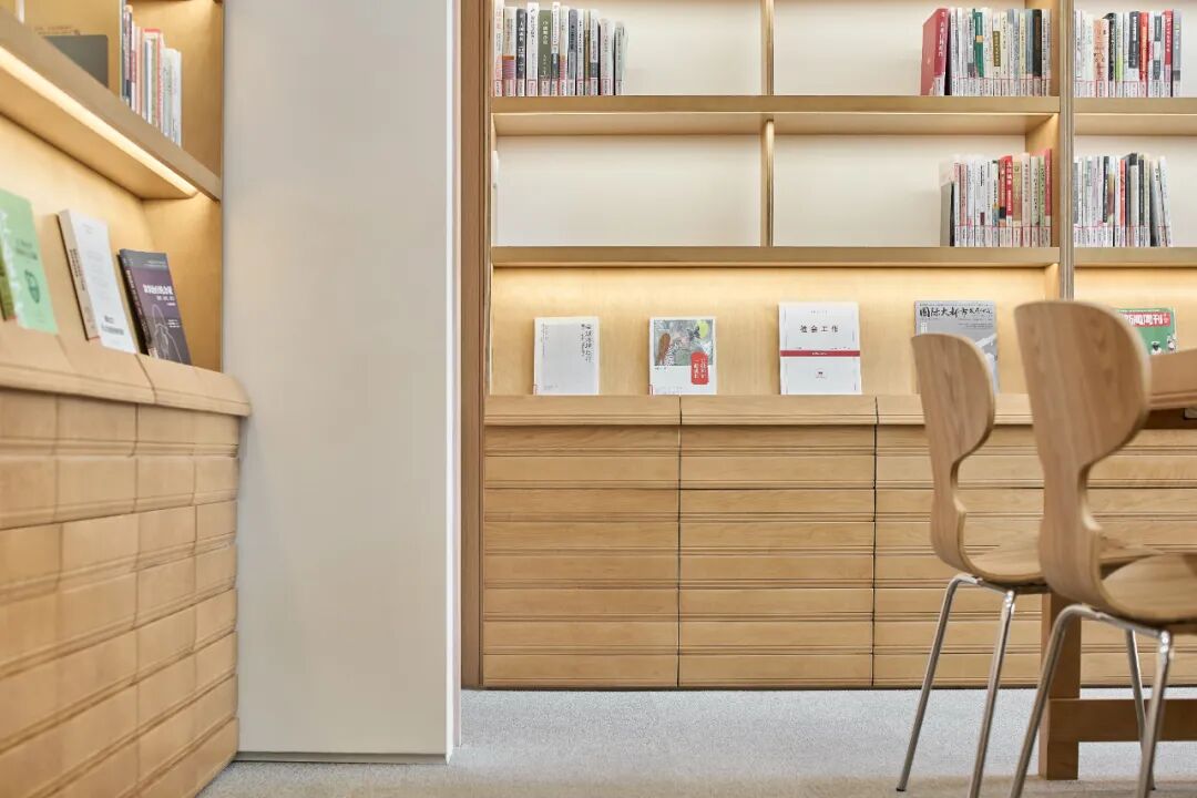 校园中的民生书房—民生学院空间设计|内里设计创研所-31