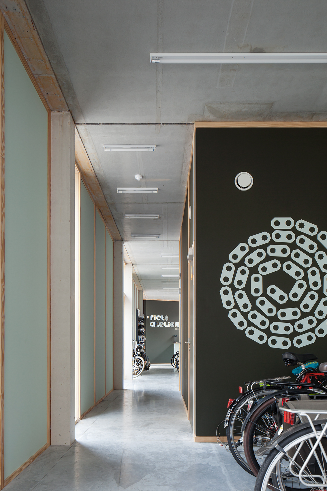 't Atelier 办公建筑-23