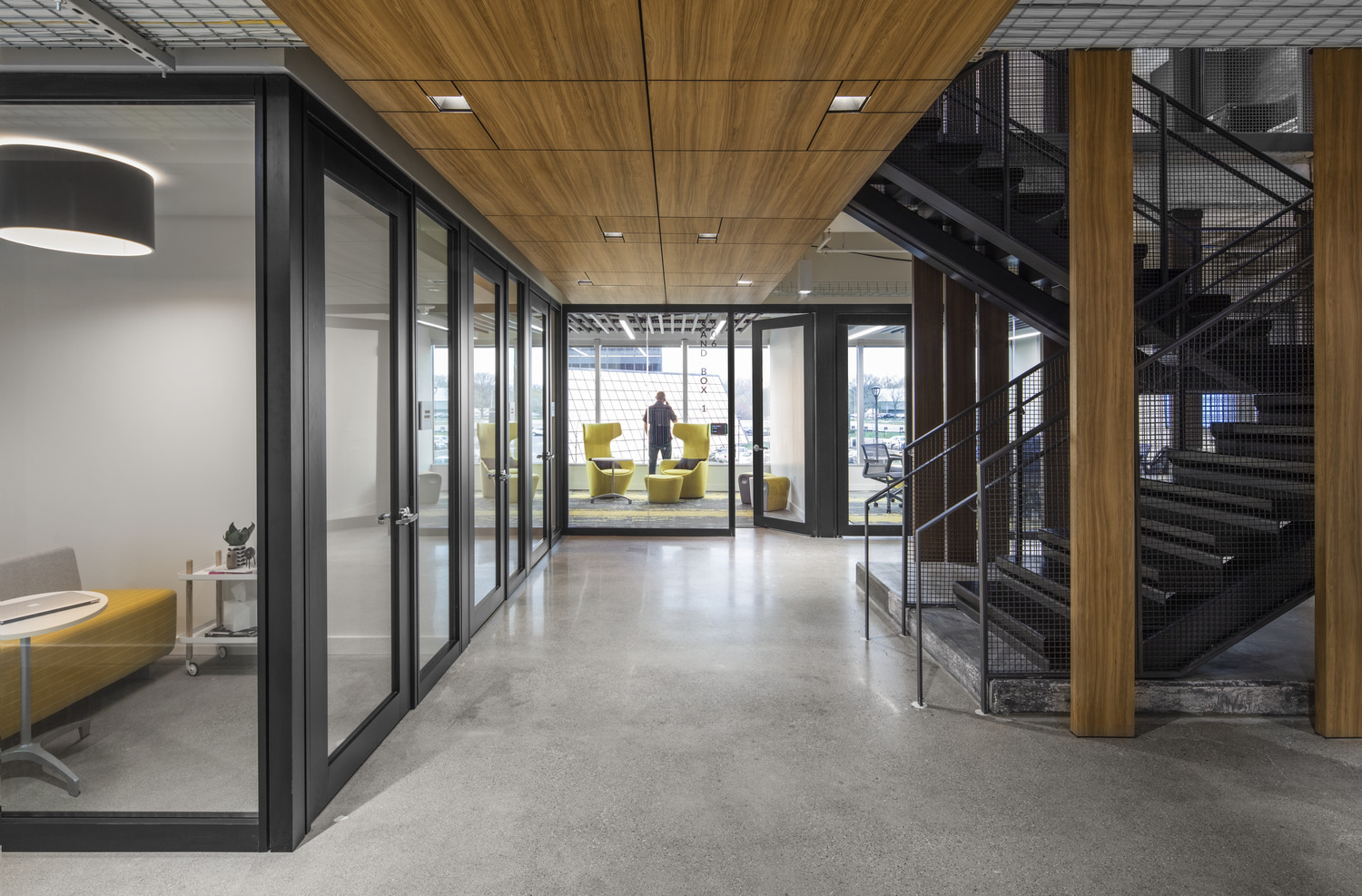 南田保密专业服务公司办公室设计-12