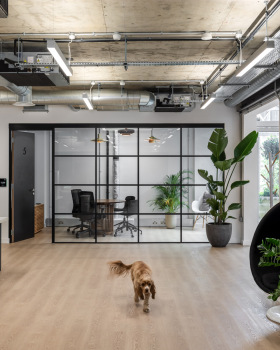 A Look Inside Unit9’s New London Office - Officelovin'
