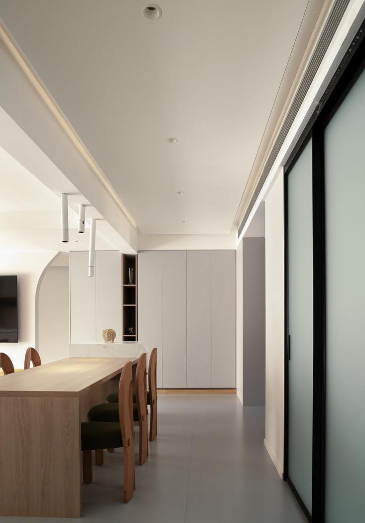 125㎡现代奶油风家居设计-13