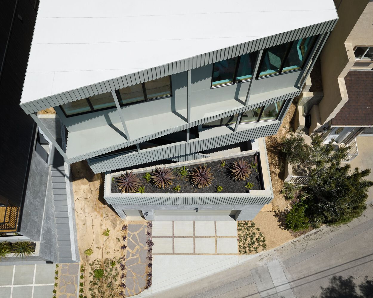 洛杉矶峭壁上的优雅住宅丨美国洛杉矶-14