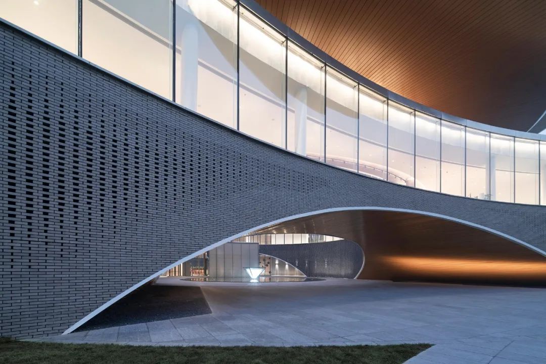 建业·蓝海郑风酒店综合体丨中国郑州丨上海日清建筑设计有限公司-54