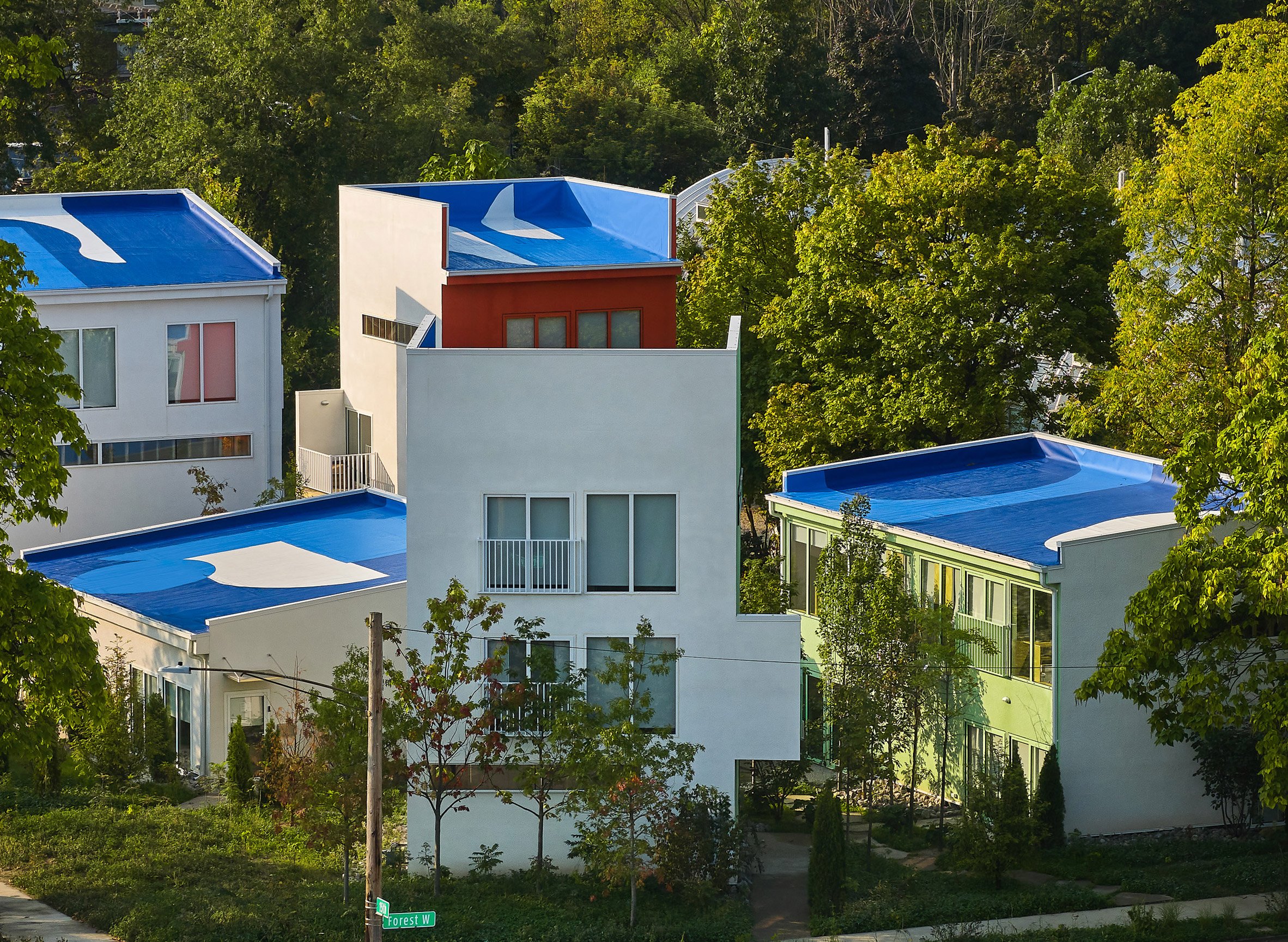 The Canopy 住宅丨美国底特律丨EC3-29