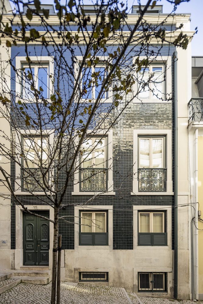 里斯本绿意盎然的老建筑改造丨葡萄牙里斯本丨BICA Arquitectos-27