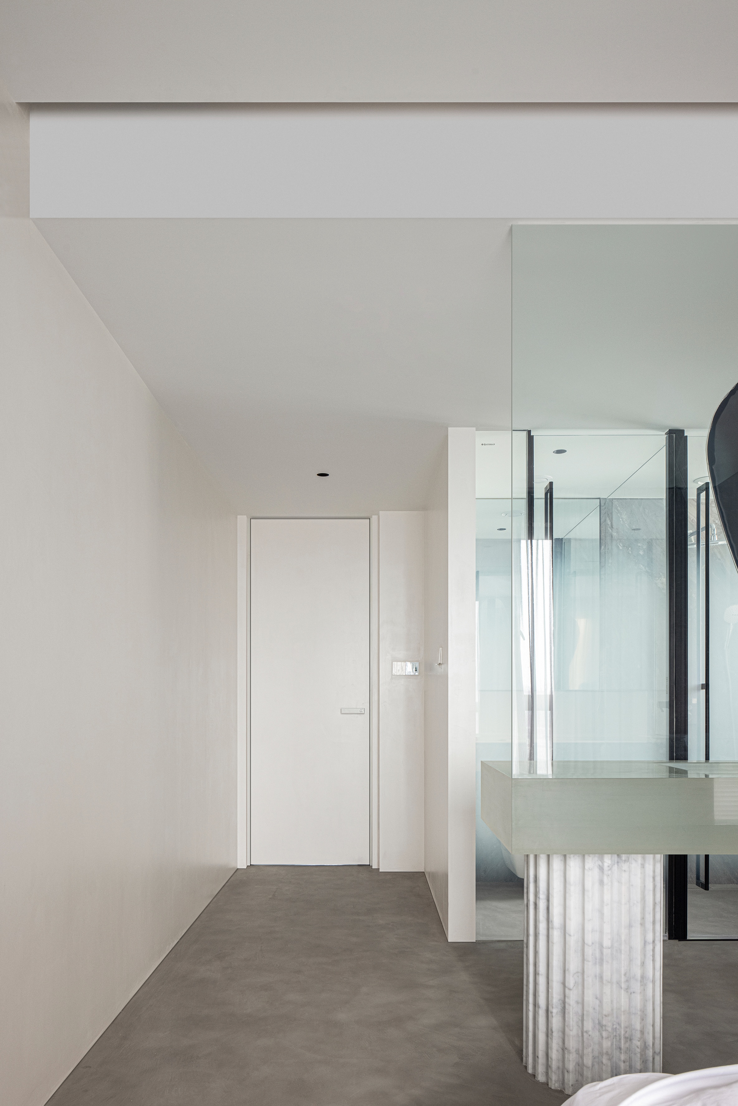 寻心归处,留白与蓝的极简居所丨中国上海-65