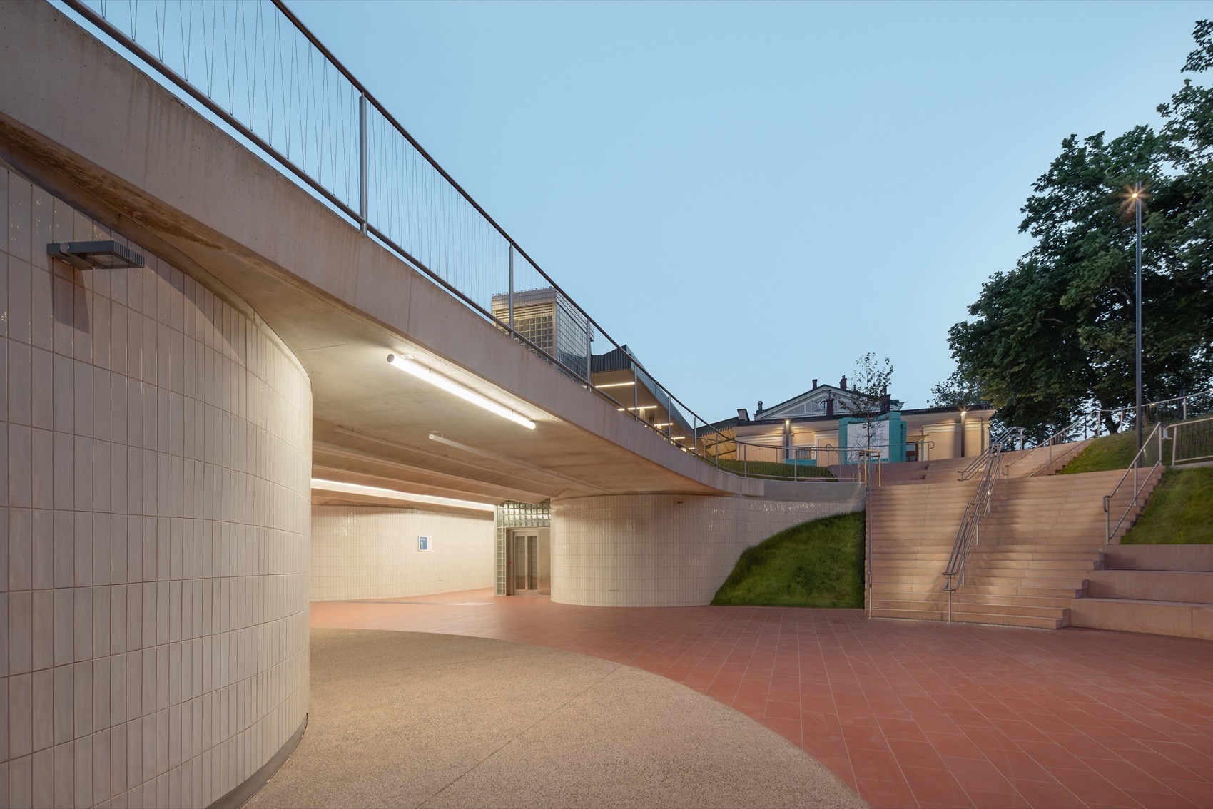 诺瓦戈里察火车站与Vrtača地下通道丨斯洛文尼亚戈里丨Sadar+Vuga d.o.o.等多个团队-24