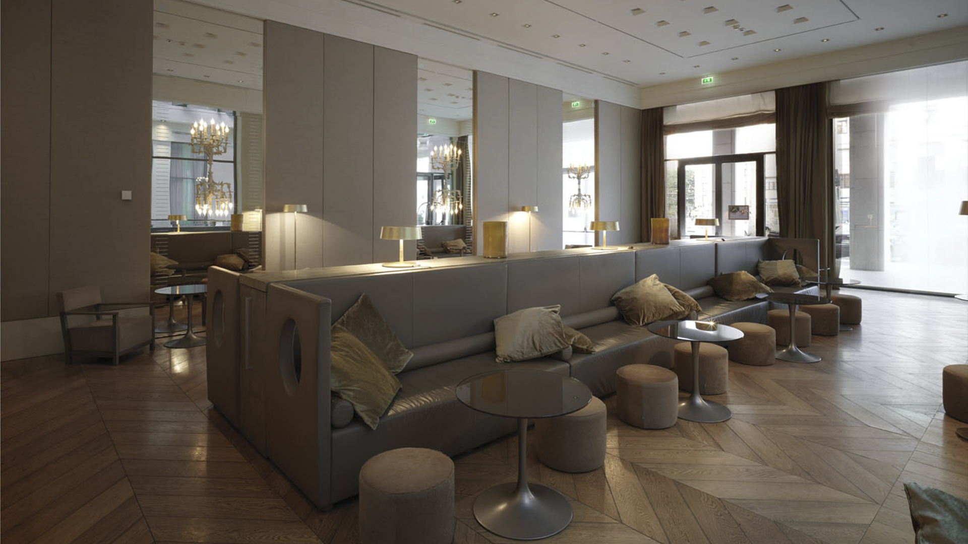 斯塔霍特尔斯罗莎格兰德联合酒店（注：这里将Arassociati按一般联合、关联含义处理，Starhotels推测为酒店品牌名，Rosa Grand可理解为酒店具体名称部分，实际可能需结合更多背景确定更精准译法） 丨意大利米兰-7