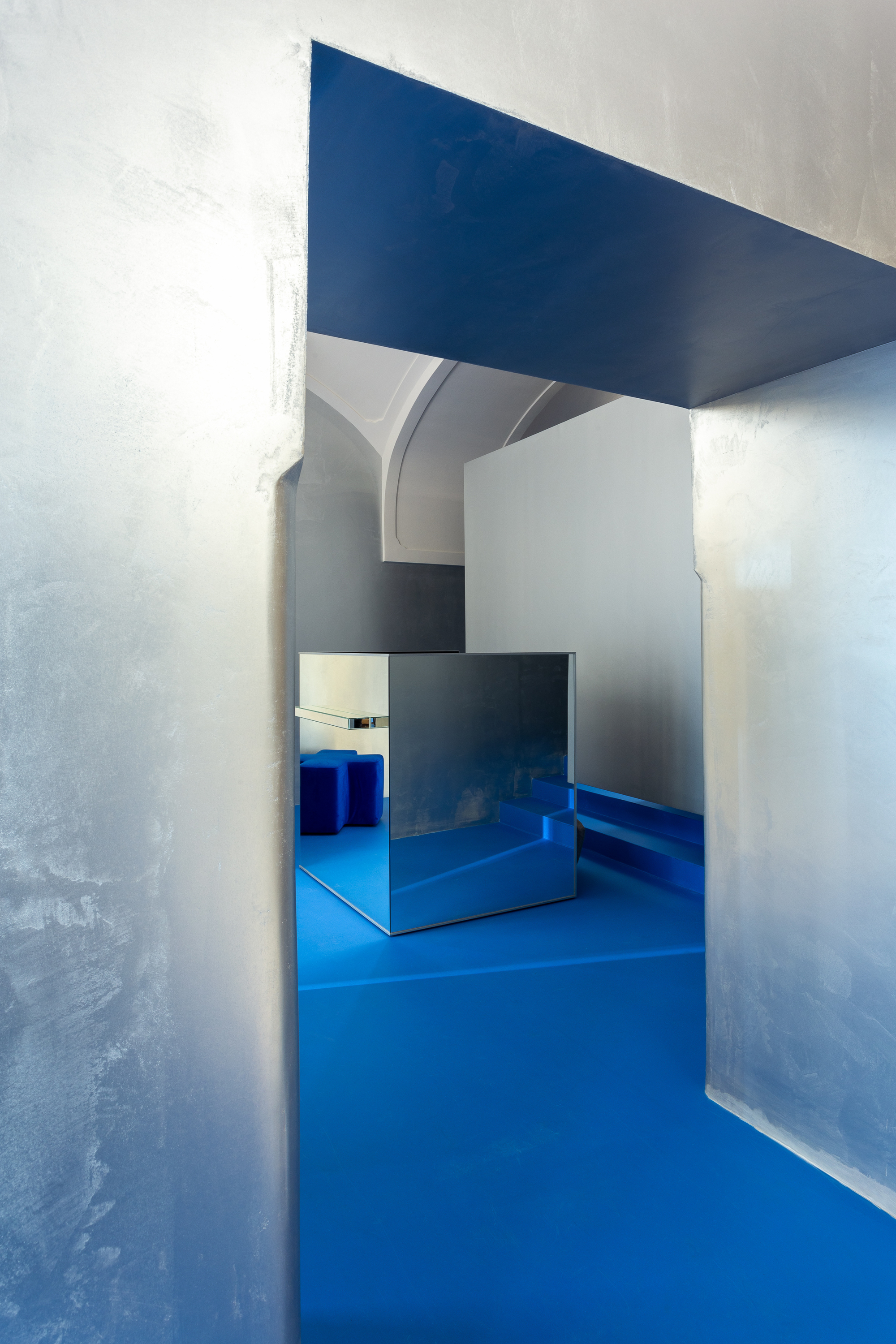 Lunet 旗舰店丨罗马尼亚克卢日纳波卡丨Bogdan Ciocodeică Studio-35