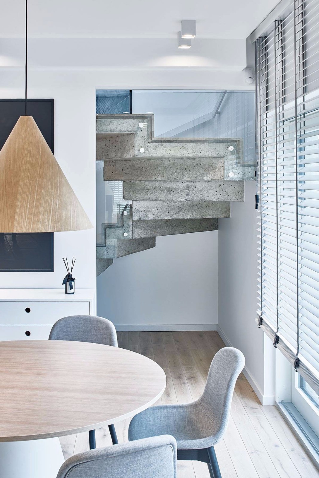 立陶宛简约大气的温馨住宅 | DIZAINO VIRTUVĖ-4