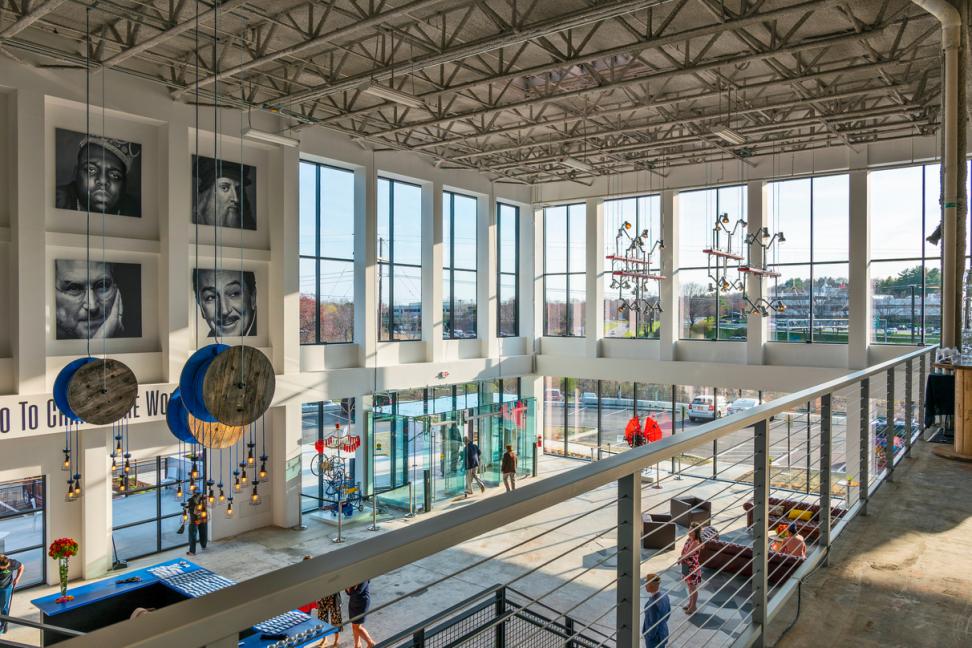 Post @ 200 Smith | CBT-8