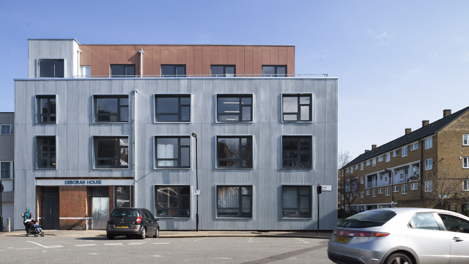 伦敦黛博拉大厦艺术慈善空间改造-0