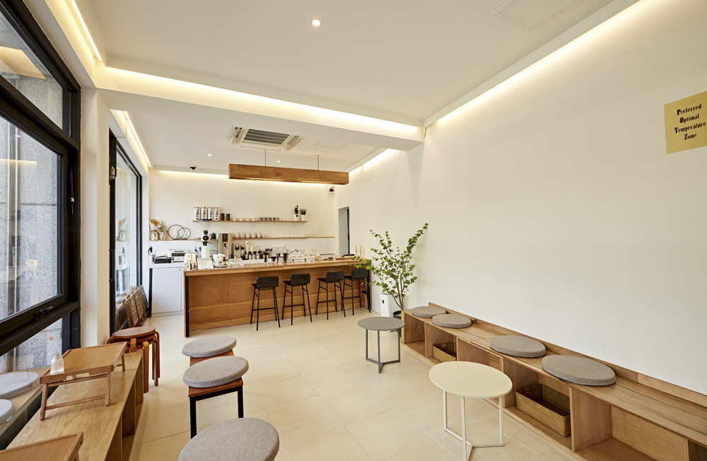 简约风 12 平米咖啡店设计-5