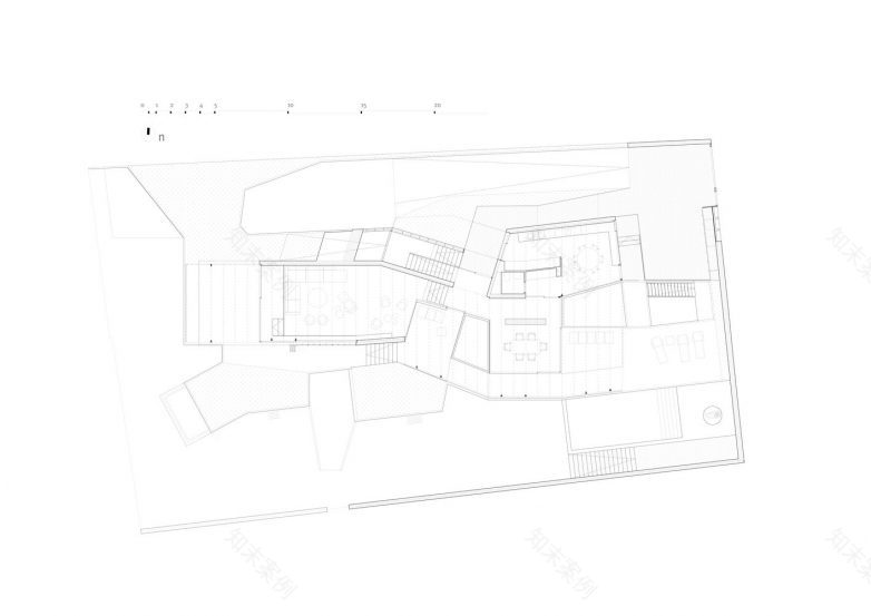 马德里不规则体量家庭住宅丨西班牙马德里丨西班牙Estudio.Entresitio建筑公司-34