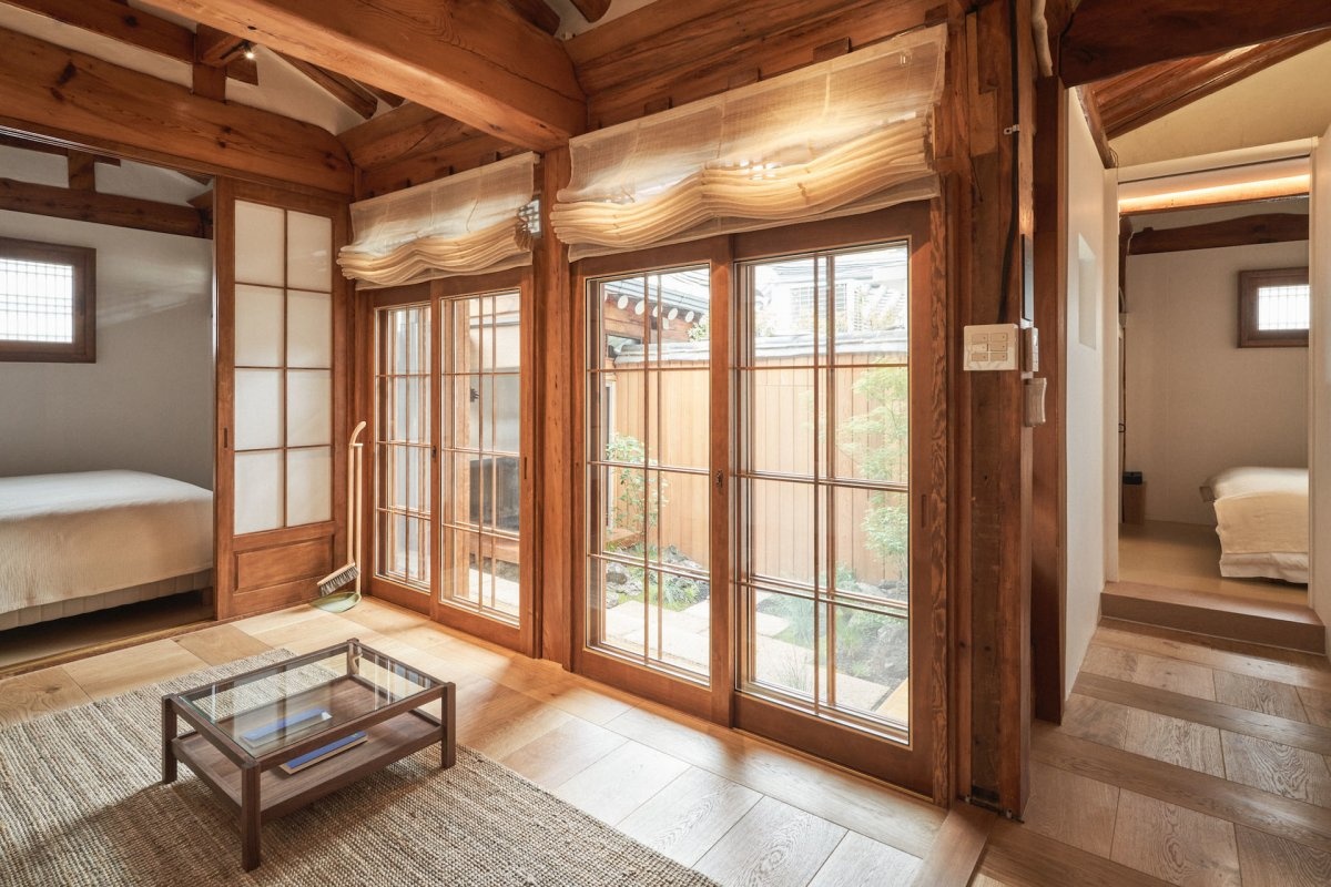 深深庭院逸在其中 首尔Seochon韩式民宿-12