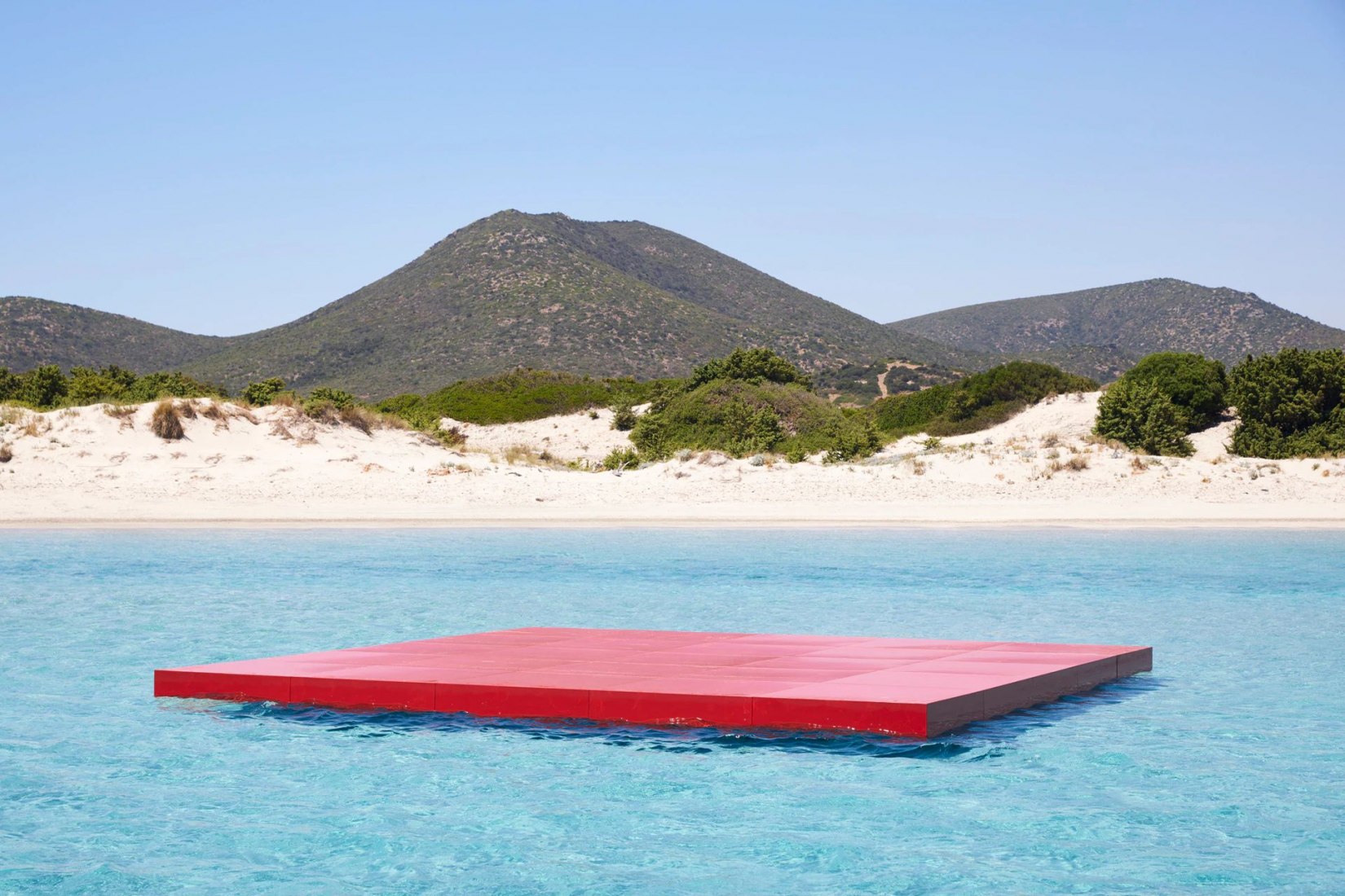 Prada 2022 男装春夏秀场丨意大利米兰丨AMO,OMA（Rem Koolhaas 为作者）-12