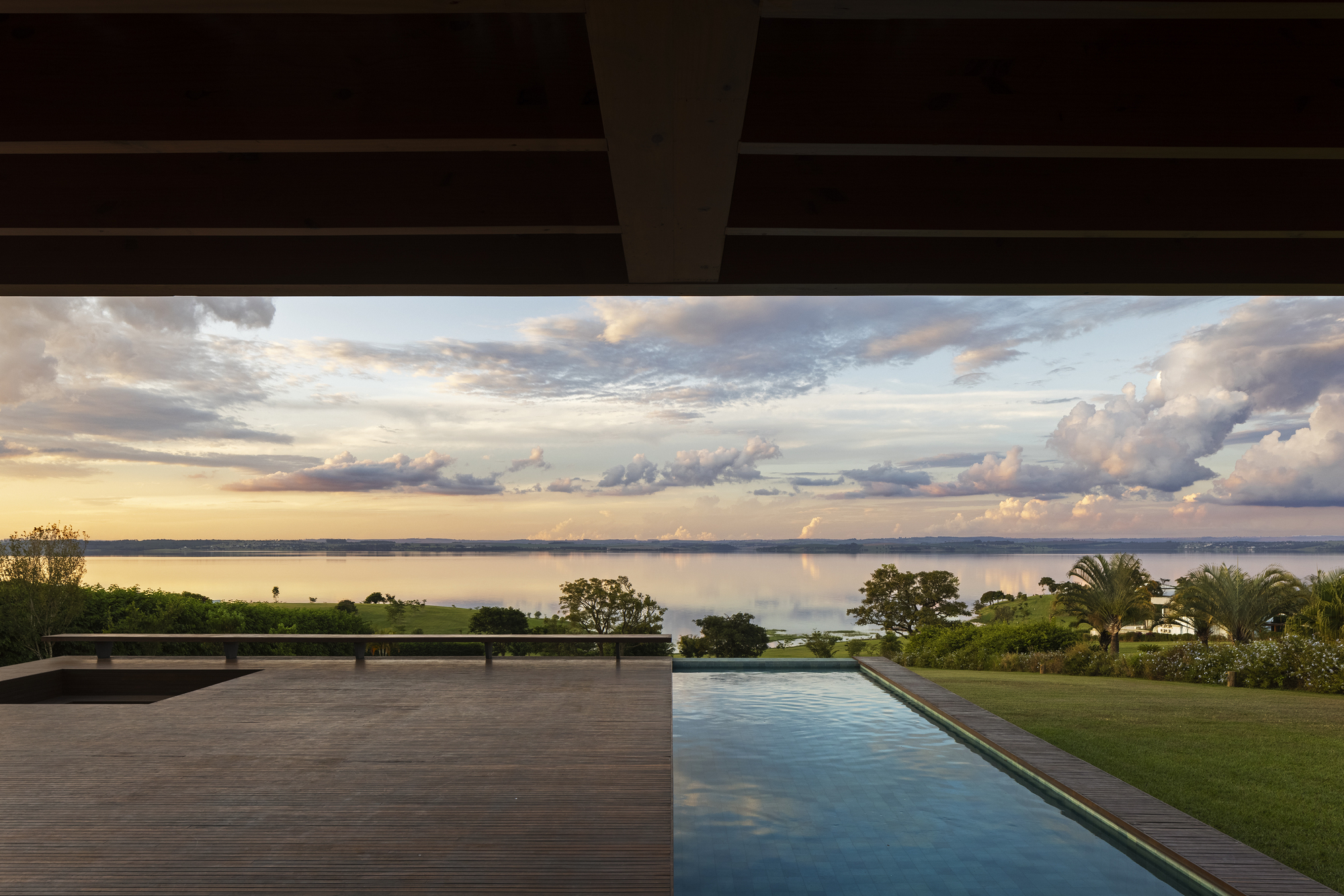 茹鲁米林住宅丨巴西丨Sergio Sampaio Archi + Tectônica-40