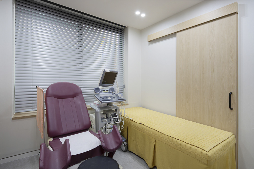 简约时尚的 35 平山部女士办公室设计-12