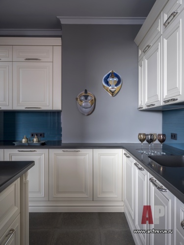 莫斯科西南角带全景窗可看莫斯科大学高楼的彩色公寓室内设计丨俄罗斯莫斯科丨Гончар Ольга,Лобынцева Софья-43