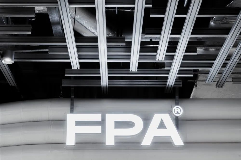 广州 FPA 潮牌快闪店设计丨中国广州-2