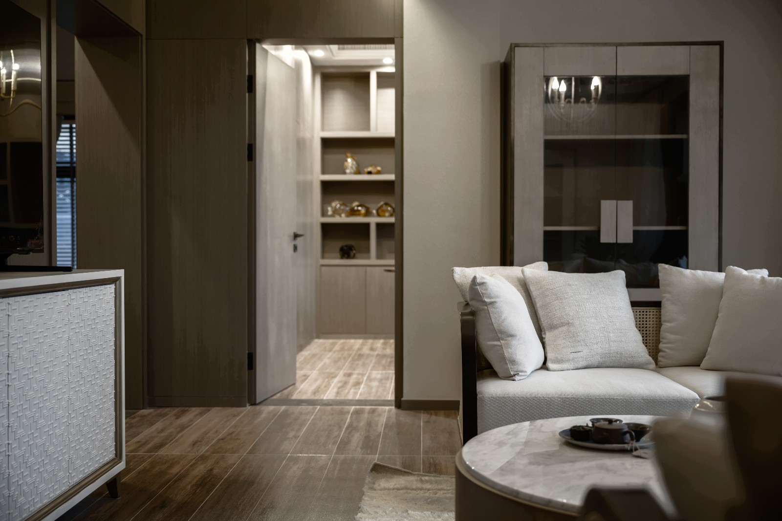 一线江景大宅，现代东方韵味与居家温情完美融合-50