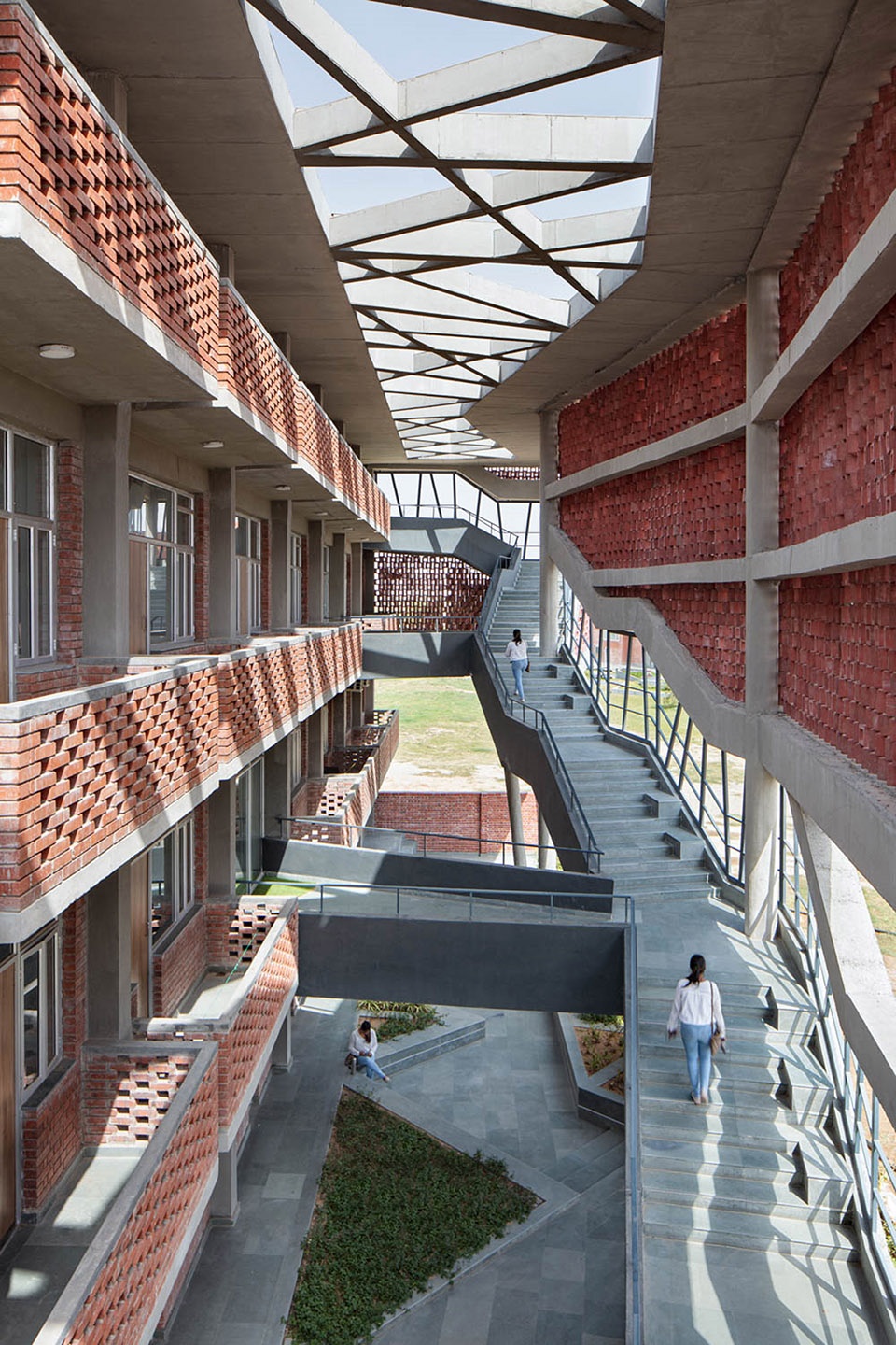 圣安德鲁斯技术与管理学院女生宿舍楼，印度 / Zero Energy Design Lab-18