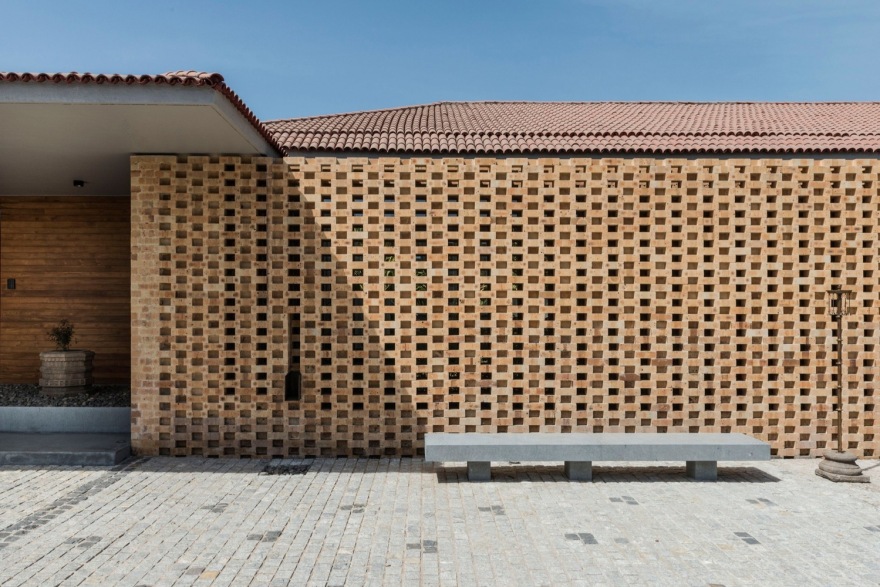 Urveel(树木环绕的印度热带住宅)-52