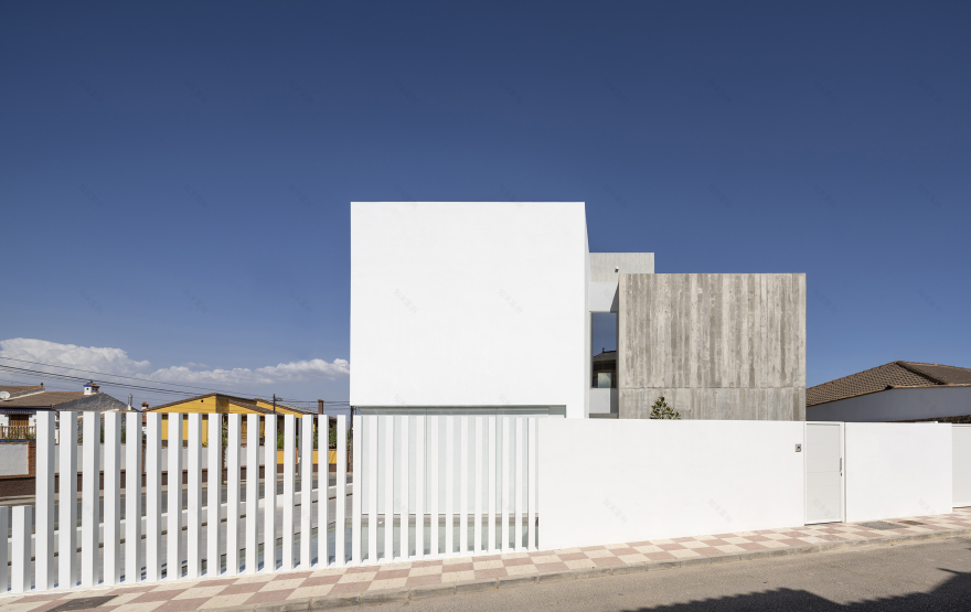 药店 住房 武器丨西班牙格拉纳达丨O·CO arquitectos-28