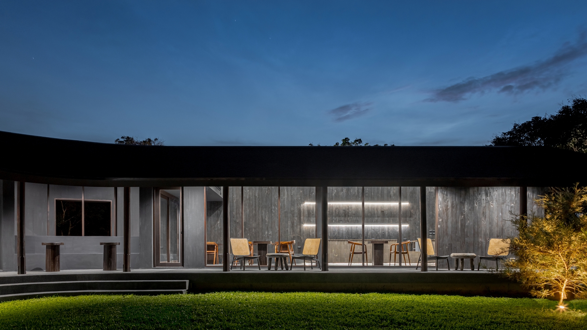 小花园里的玛达咖啡馆丨泰国清莱丨BodinChapa Architects-41