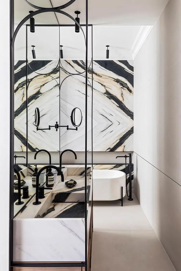 法式优雅与简约的完美融合-平层-23